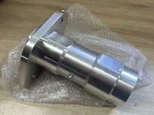 UN MOYEU EXCENTRIQUE ARRIERE