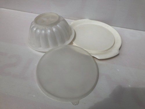 Tupperware moule à - tupperware,