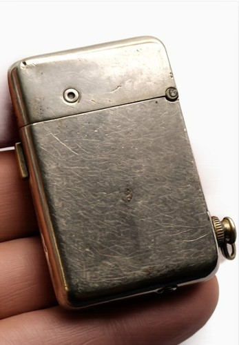 Ancien briquet essence - briquet, a