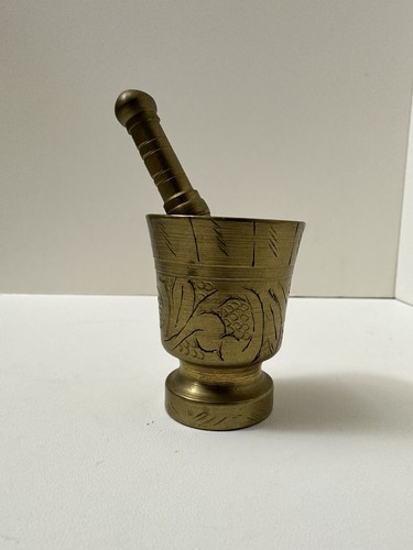 Ensemble petit pilon mortier - pilon,