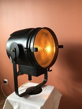 A.E CREMER Paris Spot sur