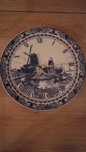 Ancienne horloge murale - ancienne,