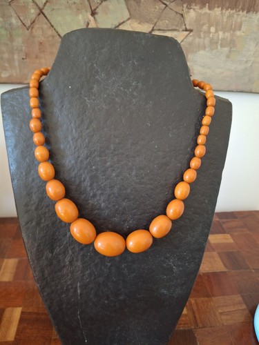 Collier perles bakélite - perles,