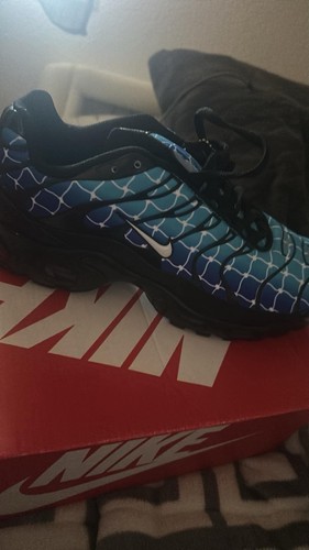 Nike requin taille 41 - requin,