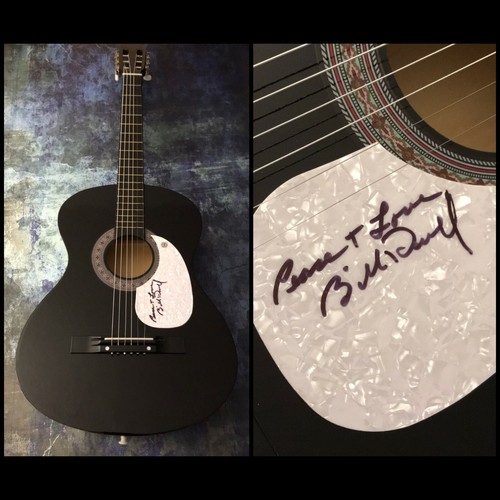 Guitare acoustique signée par - signée,