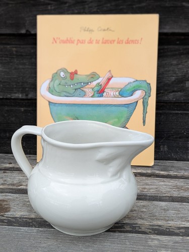 Pichet porcelaine blanche - en,