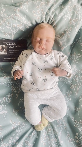 Poupée bébé reborn très - poupée,