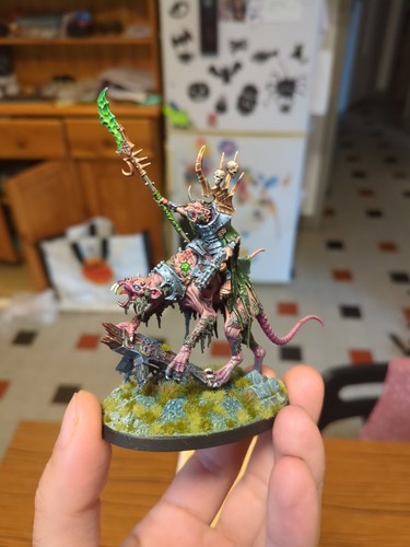Propainted skaven lord from - skaven, lord.