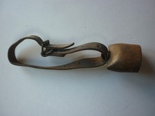 Ancienne petite cloche forme