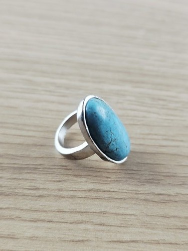 Bague élégante avec - , pierre