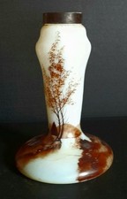 Ancien pied lampe en pate de