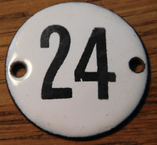 NUMERO 24 ancien plaque