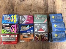 Lot 34 cassettes K7 audio
