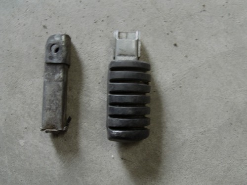 Repose pied moto yamaha dt - pied,