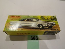 DINKY TOYS -LOT   666- HONG KONG   - RARE - TTB  OLSDSMOBILE 88 MINT