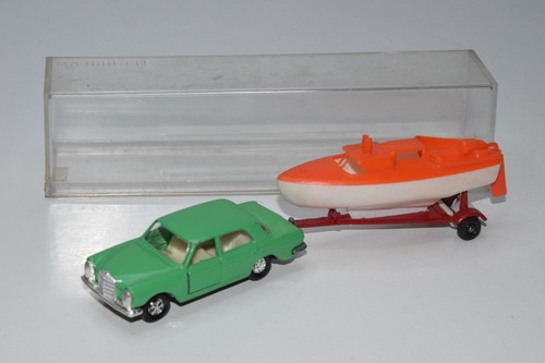 B26 majorette gift set - 1:65,