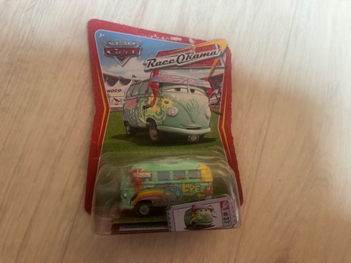 Voiture cars disney pixar - voiture,