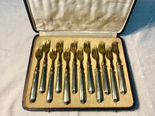 Coffret fourchettes à - 12,