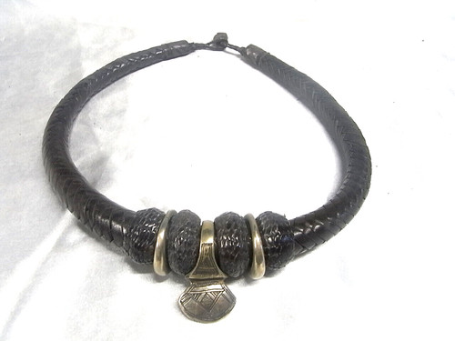 Collier ethnique - ,