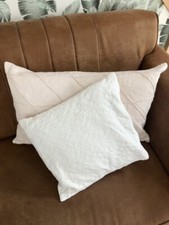 Lot de deux coussins