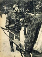 WWII Photo German Soldiers with Rifles Mauser K98k  WW2 B&W World War Two / 2228