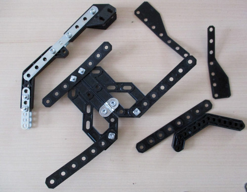 Meccano lot pièces - de,