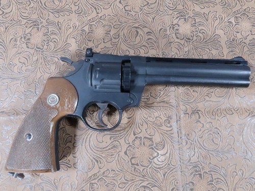 Vintage crosman 357 pellet gun - 357,