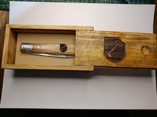 Reproduction du couteau du