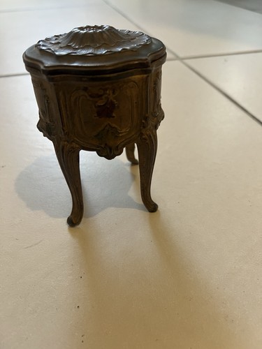 Déposé boîte bijoux en - à,