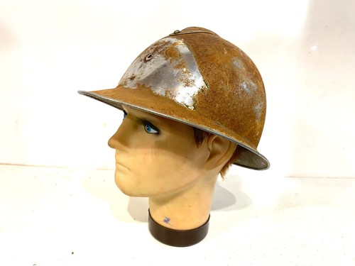 Ancien casque militaire - ancien,
