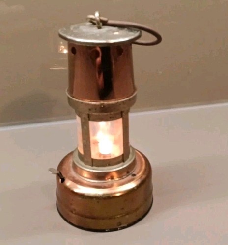 Mini lampe mineur laiton - mineur, en