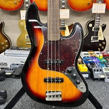 [11720] Squier par Fender JBFL