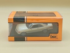 1/43 Mercedes-Benz 560 SEC "C126" Beige 1981 IXO Models ref: CLC537N
