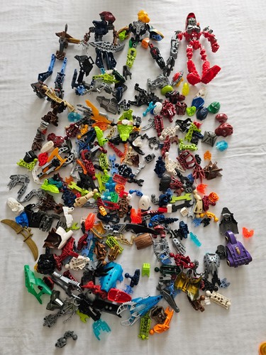 Lot lego bionicles 2kg - lego, 1.2kg