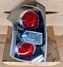 FEU ARRIERE GAUCHE  TOYOTA