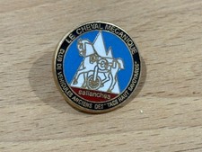 b PINS PIN CHEVAL HORSE