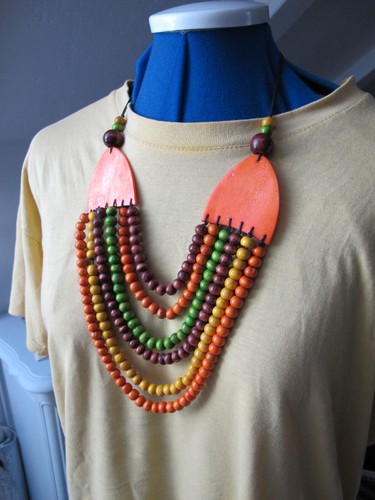 Collier perles bois - de,