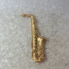 Miniature Gold Saxophone Pin Musician Jazz Band Instrument Collectible Charm
