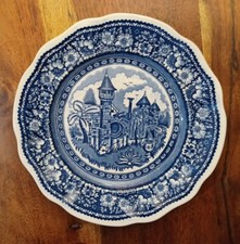 Magnifique Assiette A Dessert Petrus Regout Maastricht Vinktoren Château Douves 