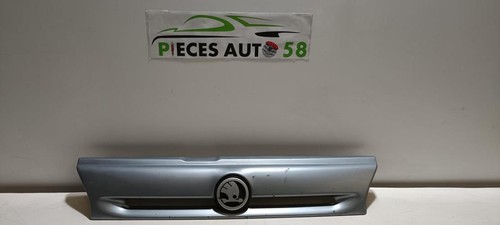 Calandre skoda favorit phase - calandre, 1