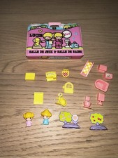 Vintage Playset LUCIE VILLAGE Salle De Jeux Salle De Bains Koeda Chan + Meubles
