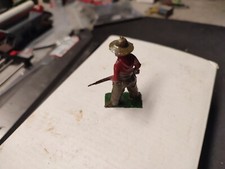 Cow boy  a la carabine , plomb creux, fabricant GM ,XR,LR,CBG, Britains