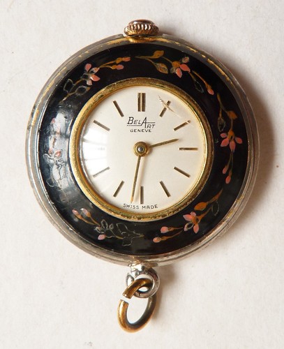 Pendentif montre femme - montre,