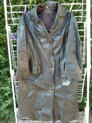 Ancien manteau long - en, la