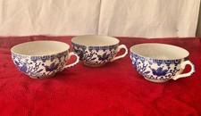 Porcelaine Fine Bleue Trois tasses café  Japonese Ceramic  à décor de Phenix