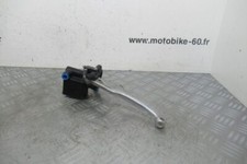 Maitre cylindre frein avant
