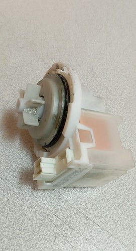 9000346607 pompe vidange eau