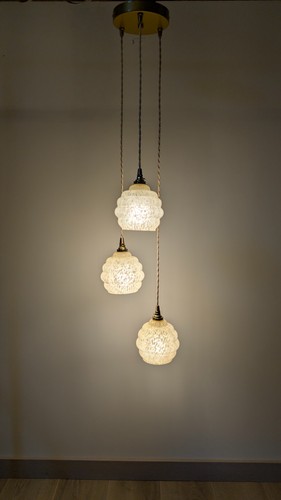 Lustre suspension triple - , en