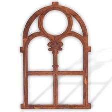 Fenêtre ornementale de grange