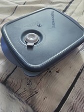Tupperware Vent N Serve 2-1/2